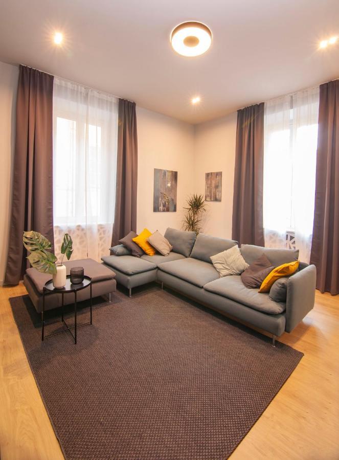 Borghetto First Apartment Piacenza Exterior photo